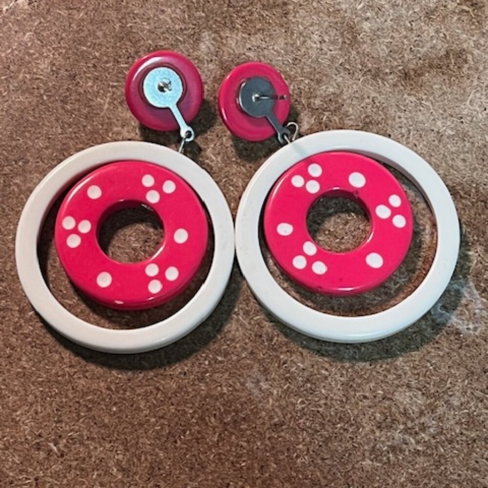 VTG Pink White Polka Dot Double Circular Hoop Stud Retro Earrings 1.5"